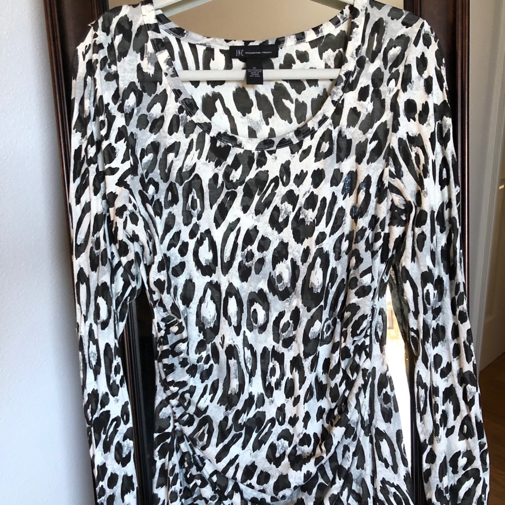 Leopard print long sleeve top